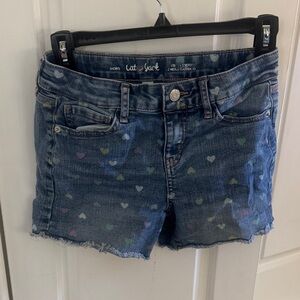 Cat & Jack Blue Denim Shorts with Multicolor Hearts 10/12
